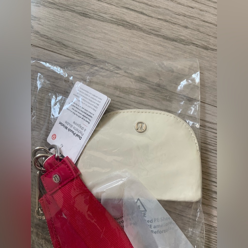 NWT Lululemon Passionate/Bone Dual Pouch pink Wristlet Keychain Wallet - Picture 6 of 7